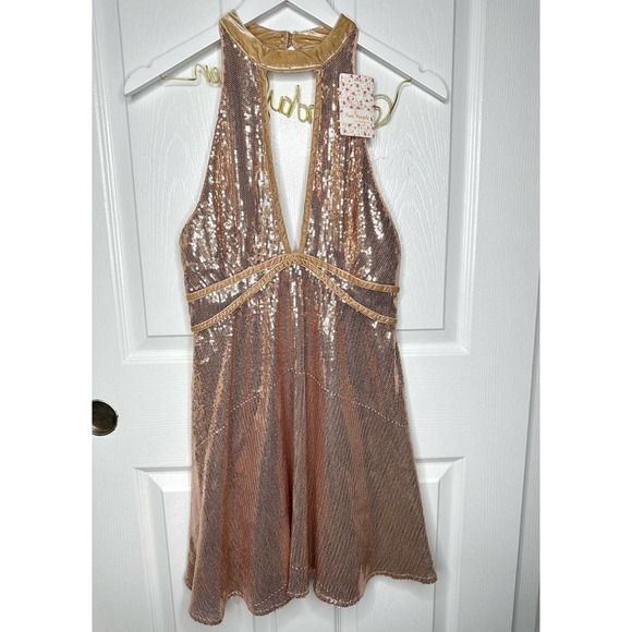 Free People Film Noir Sequined A-Line Party Dress in Gold Rose Size 4 NEW - Picture 3 of 12